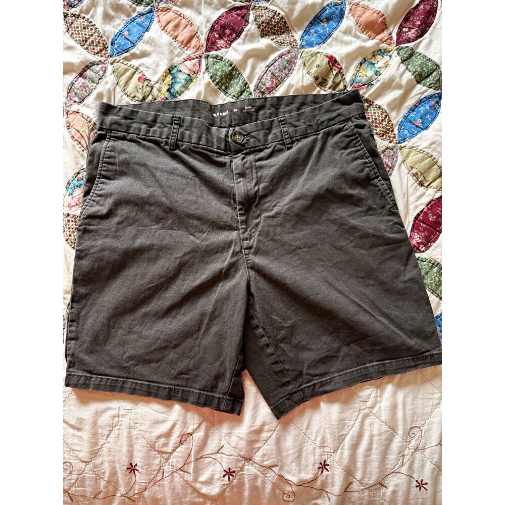 Old Navy Men's Gray Slim Fit Built-In Flex Chino Shorts Flat-Front 36 Waist